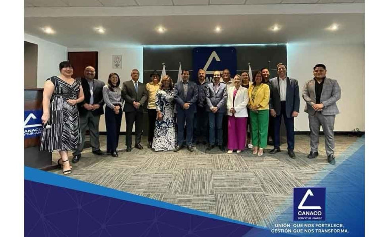Realiza Canaco primer encuentro con candidatos al Poder Judicial