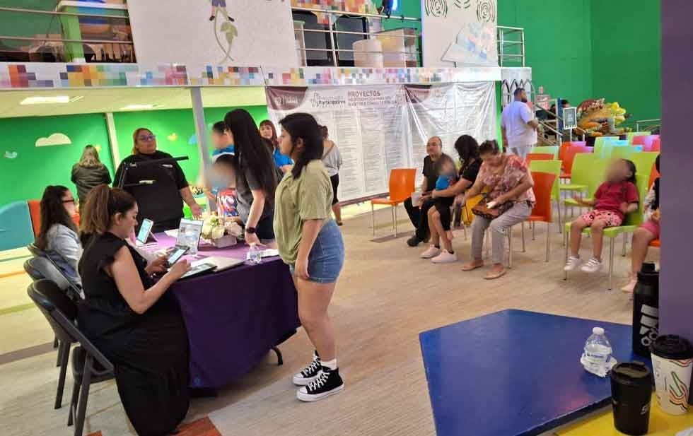 Cierran votaciones a las 6pm, votaran quienes estén en las filas