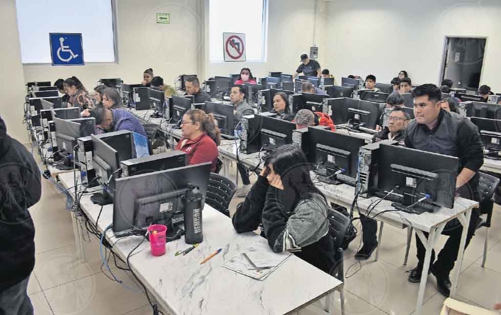 Reprueban 20 al día el examen de manejo