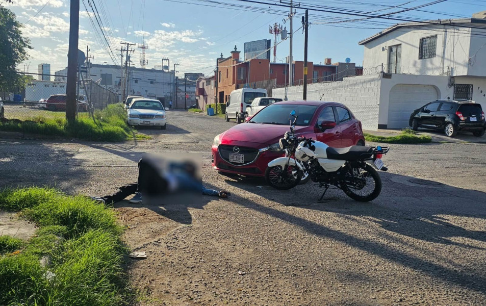 Choque de motociclista deja un lesionado