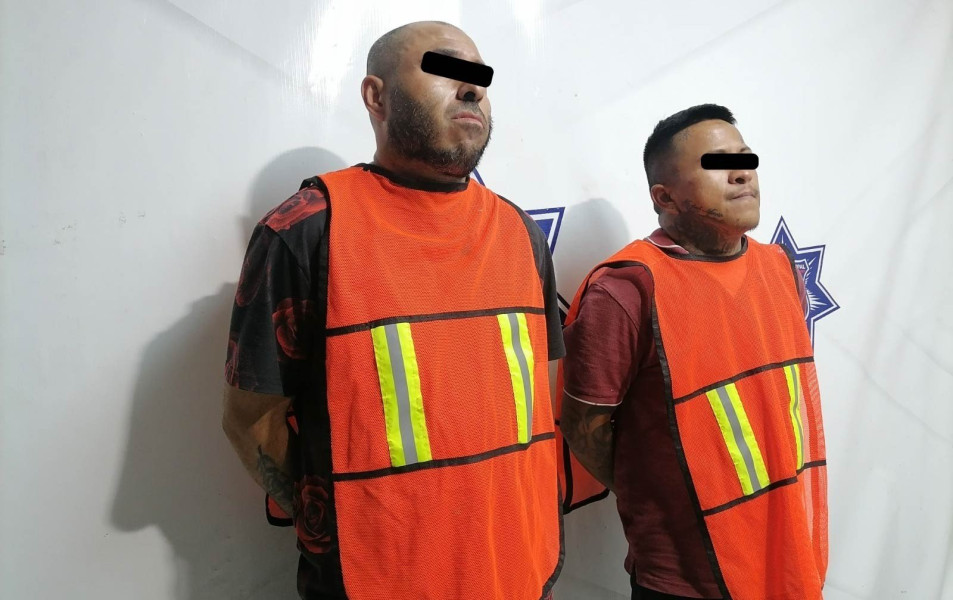 Asaltantes de joyería ofrecieron mercancía a policías para evitar arresto… y acabaron presos
