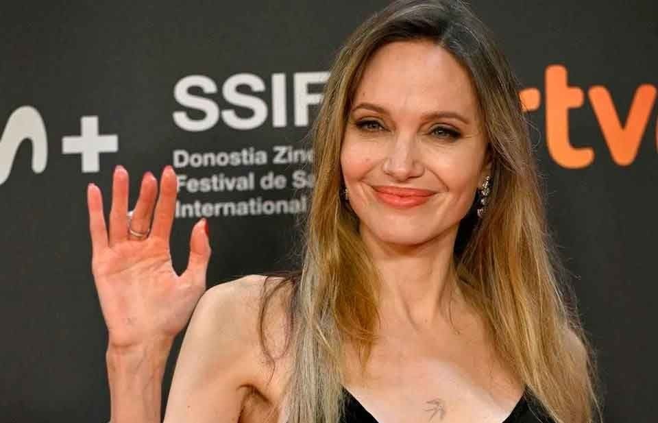Amo a mi país, pero ya no lo reconozco: Angelina Jolie