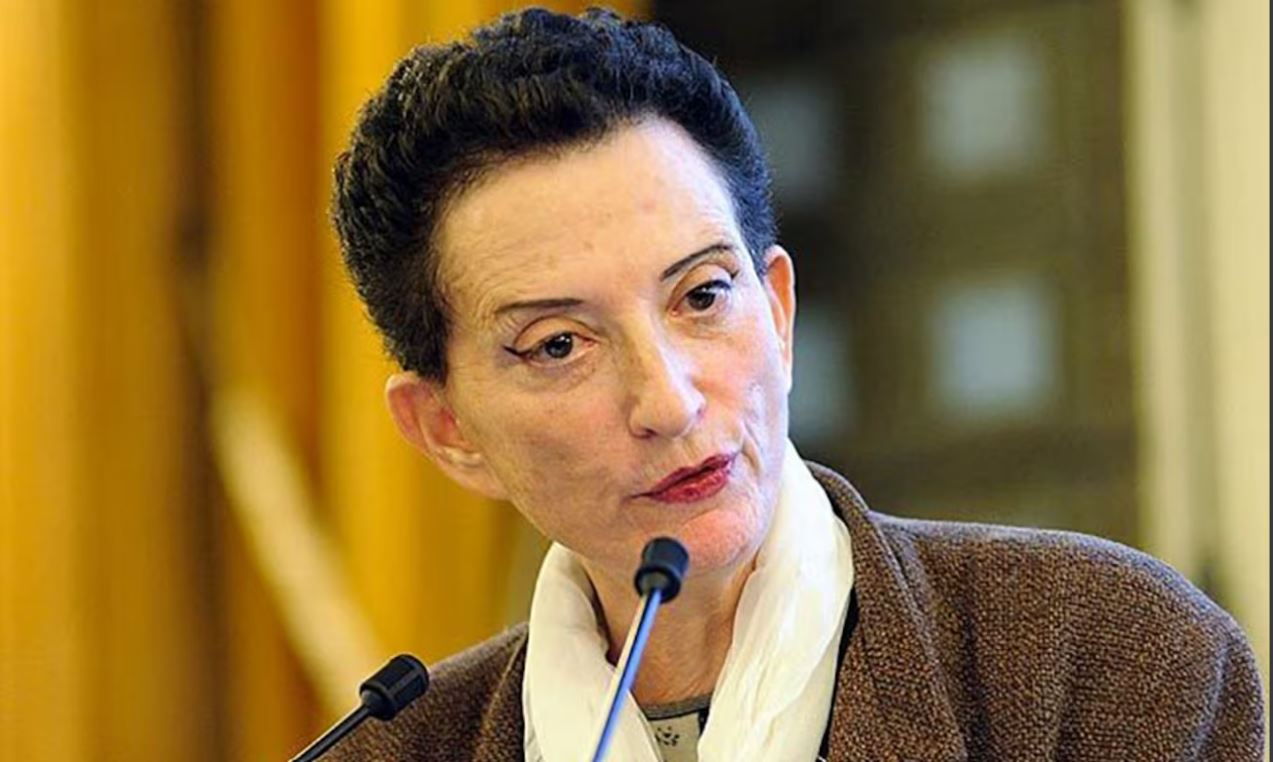 Hélène Cixous: “Israel se autodestruye al destruir Gaza y destruye a Occidente”