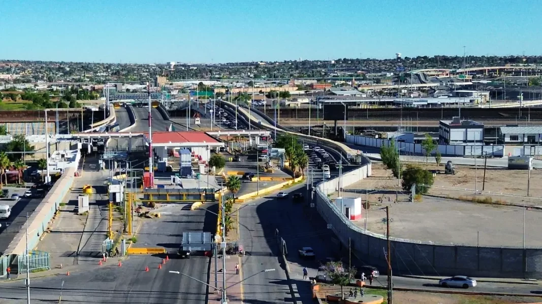 Cierre en cruce de carga en Puente Libre afectaría competitividad de Ciudad Juárez, señala CCE
