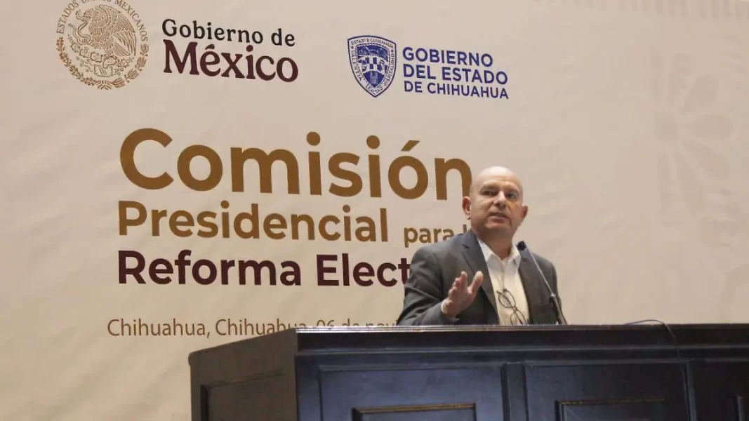 Propone Cuauhtémoc Estrada reformar representación proporcional durante foro electoral