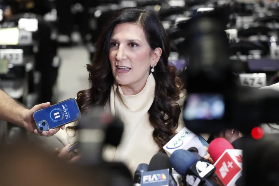 Kenia López Rabadán exige frenar la violencia en Michoacán y pide no politizar la inseguridad