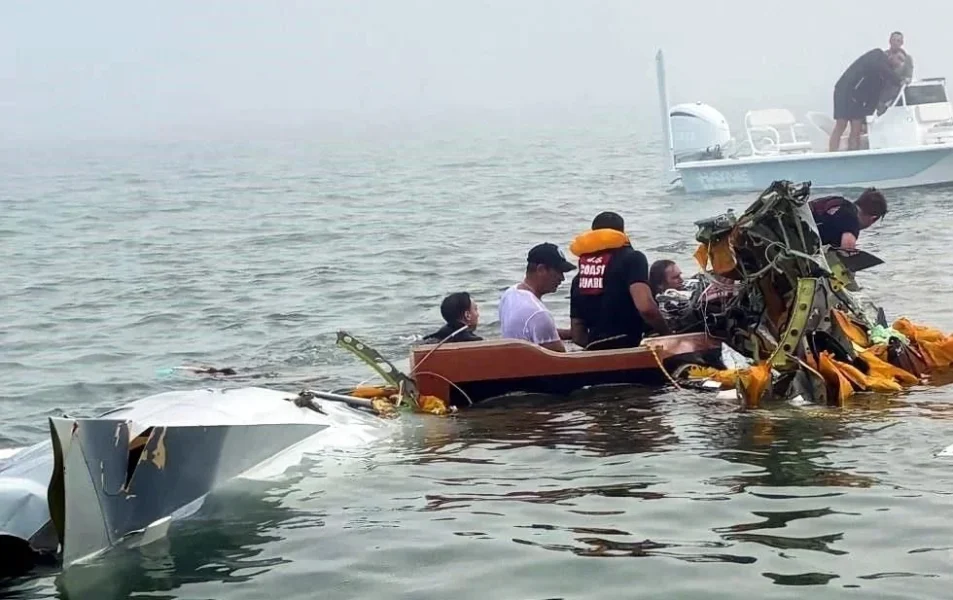 Llega a Galveston avión de Semar para repatriar a fallecidos