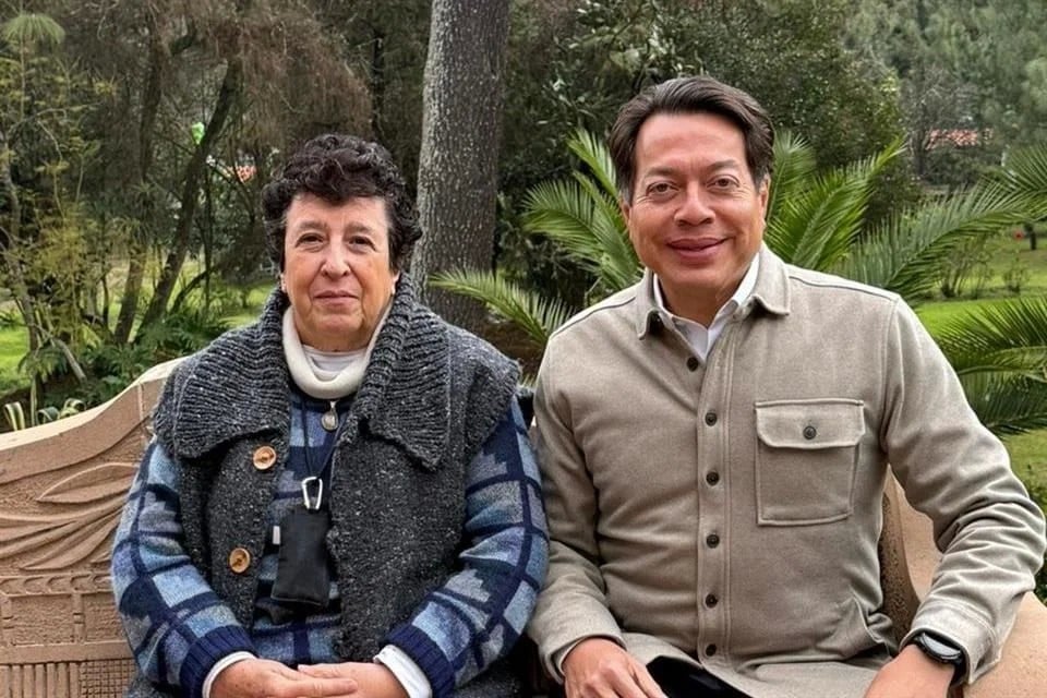 Se reúne Delgado con directora de Universidad del Bienestar
