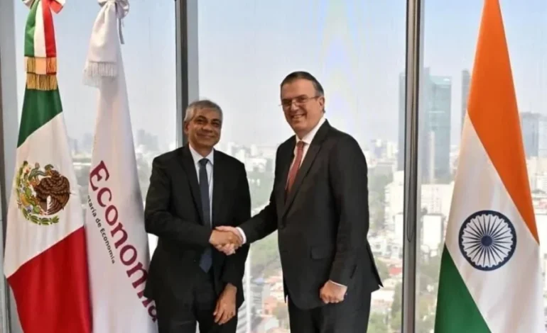 Se reúne Ebrard con Embajador de la India