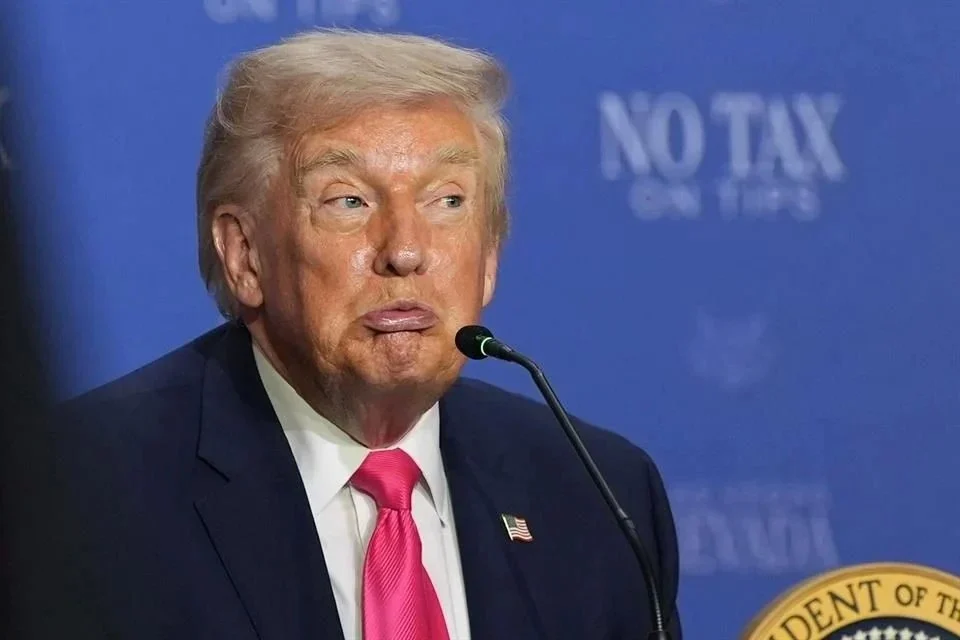 Trump afirma que EU no tiene prisa pero que «el reloj corre» para Irán