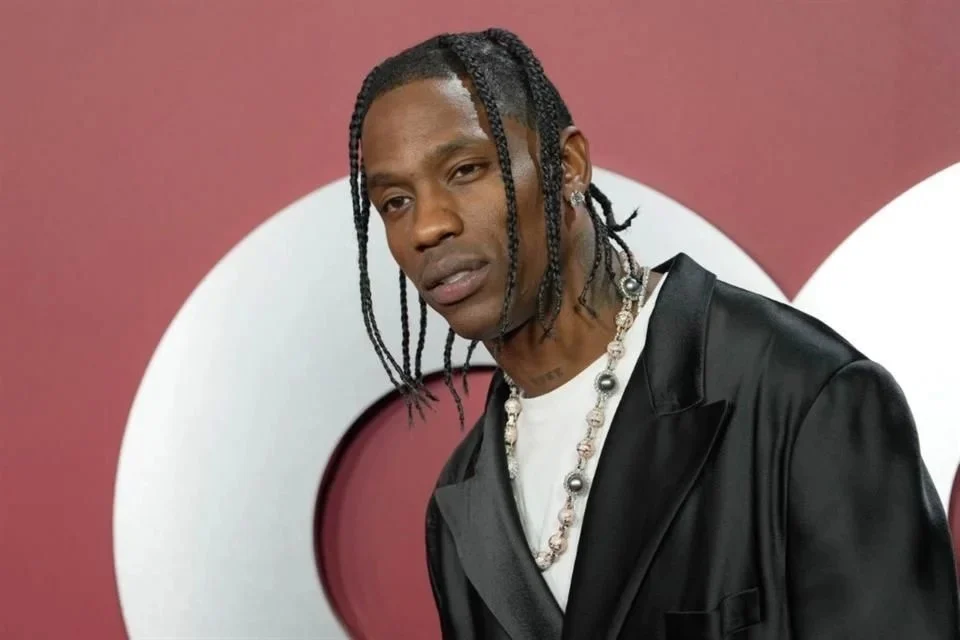 Enoja Travis Scott a fans en Turquía por show de 20 minutos