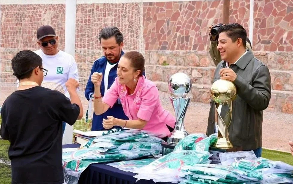 Improvisa Sheinbaum visita a SLP