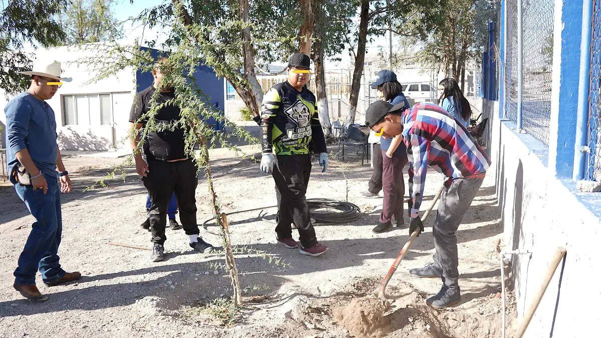 Concluye “Jale por el Agua”; capacitan a 120 jóvenes en plomería e inclusión laboral