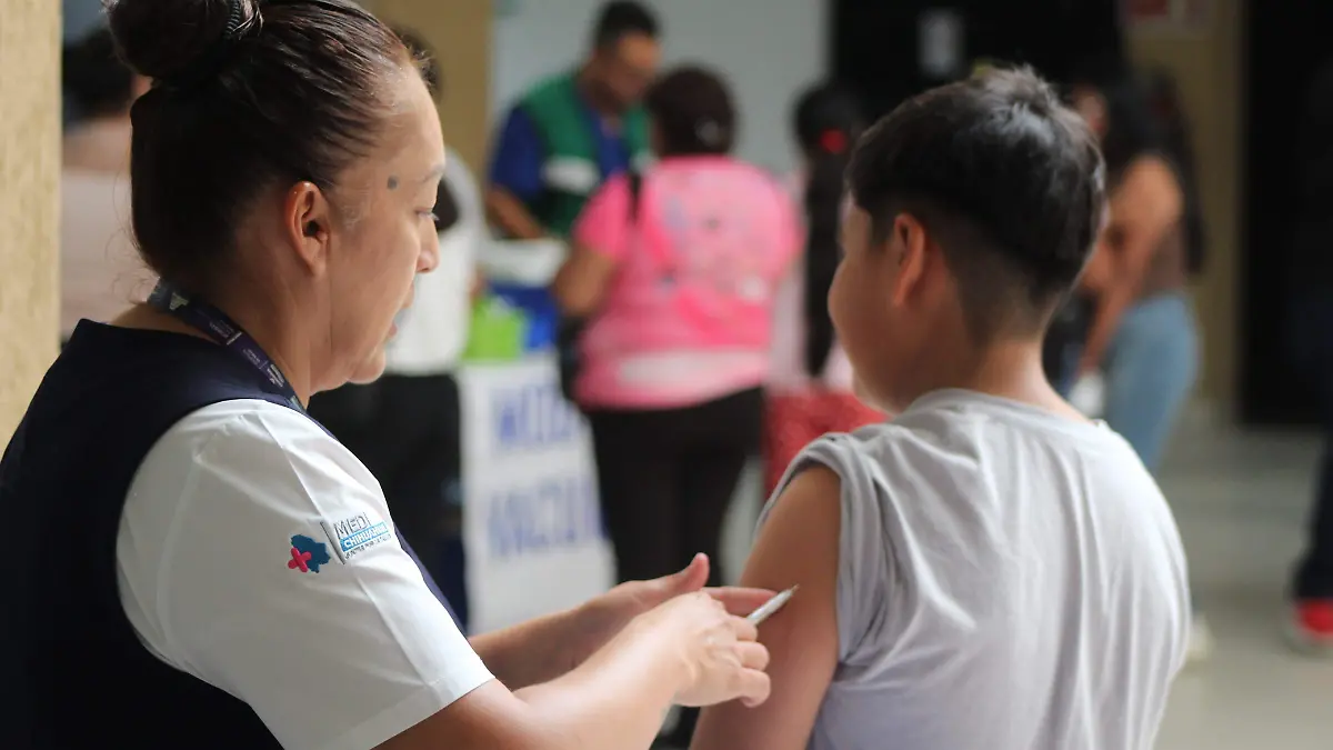 Llevarán jornada gratuita de vacunación a plazas comerciales de Juárez