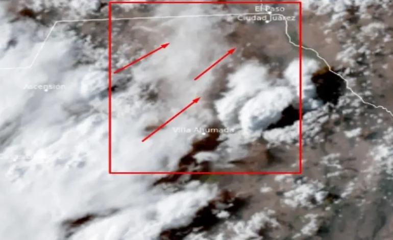 Tormenta de arena reduce visibilidad en la carretera Samalayuca-Ahumada; emiten alerta preventiva
