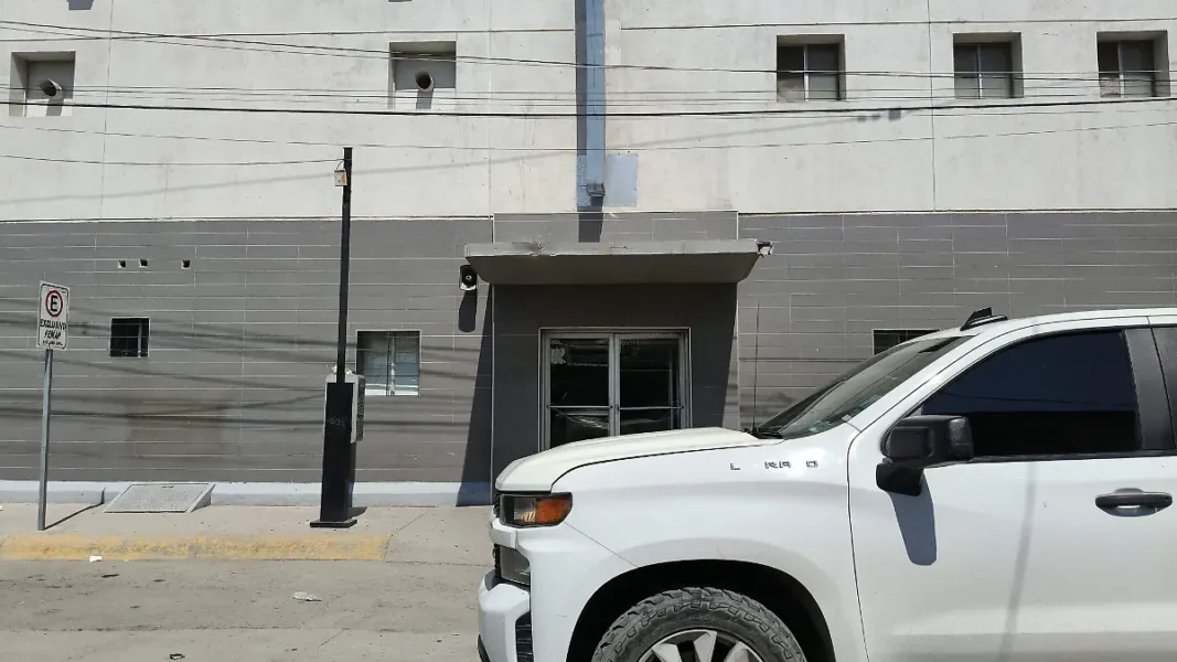 Menor de dos años murió ahogada tras caer a una cubeta con agua en Juárez