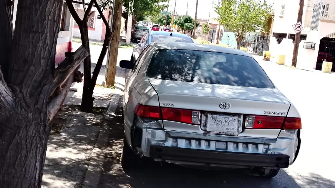Circulan en Juárez 15 mil vehículos con permisos de Vialidad