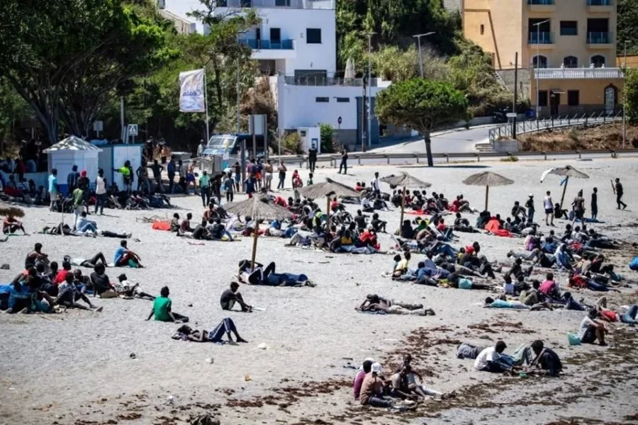 Alerta Ceuta situación ‘insostenible’ de menores migrantes