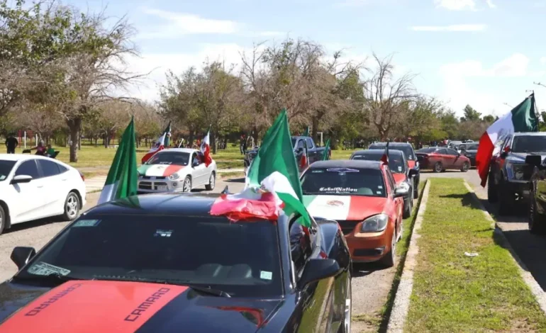 Family Tahoes Team lleva sus camionetas a una caravana con causa