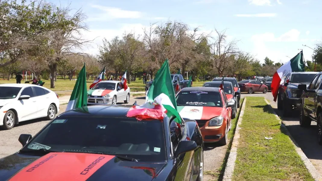 Family Tahoes Team lleva sus camionetas a una caravana con causa