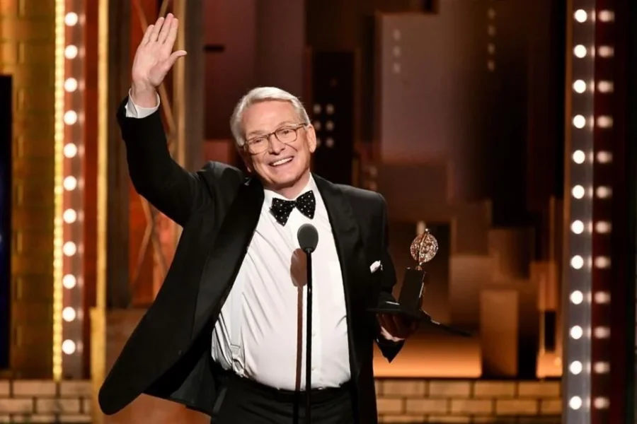 Murió Bob Mackie, diseñador de las estrellas de Hollywood