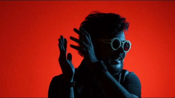 Aleks Syntek lanza sencillo de reguetón