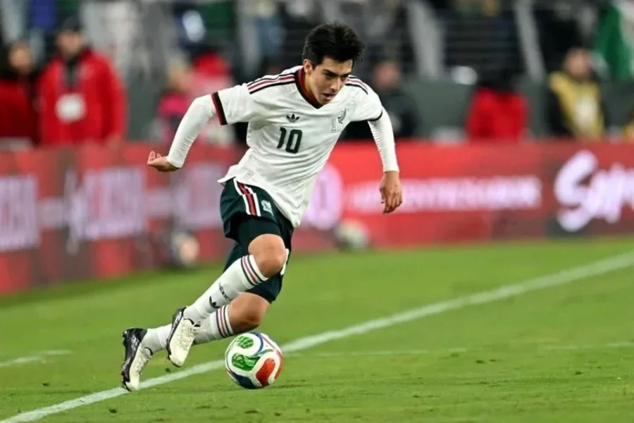 Pide Rafa Márquez calma con Gilberto Mora