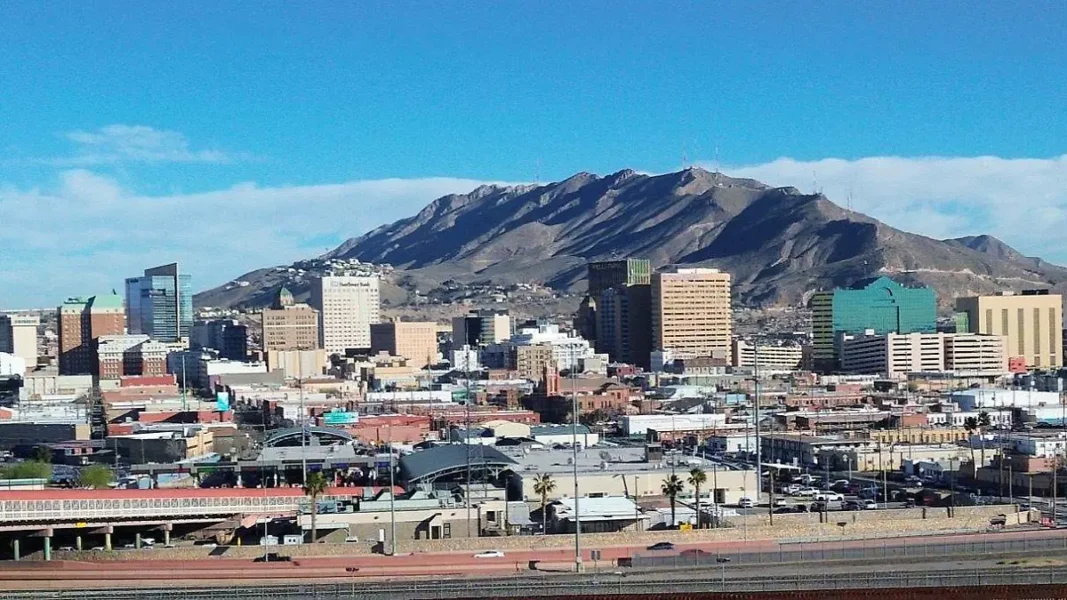 Crece empleo en El Paso, pero salarios presentan diferencias de hasta tres a uno