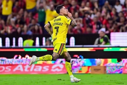 A Brian le gustaría jugar en Tigres si sale del América